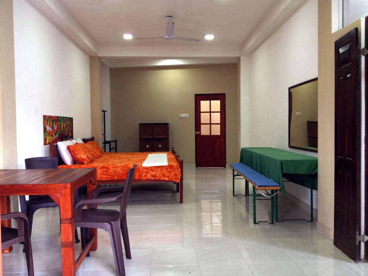 New Shangrela Beach Resort Ambalangoda  Exterior foto